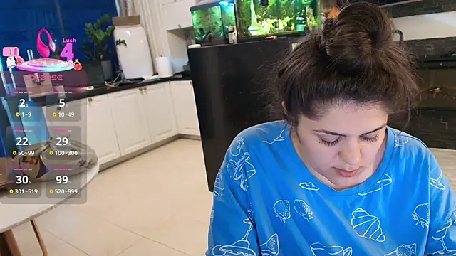 Snapshot of Layla- chatting on April 2026 11:49:02 AM Layla- online show from April 2026 11:49:02 AM