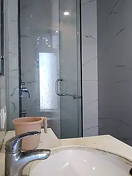 freakydesi online show from December 2025 05:12:02 AM