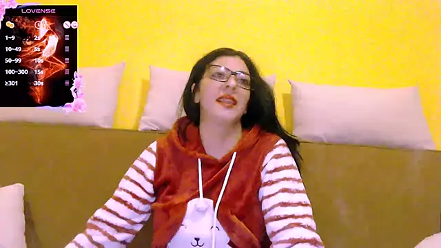 Alina eve online show from October 2025 02:24:02 PM