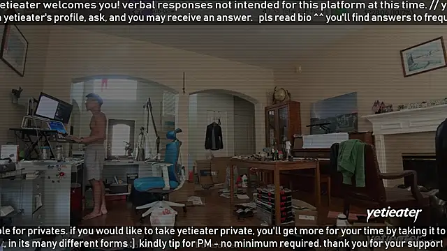 Snapshot of yetieater chatting on May 2026 03:50:01 PM yetieater online show from May 2026 03:50:01 PM