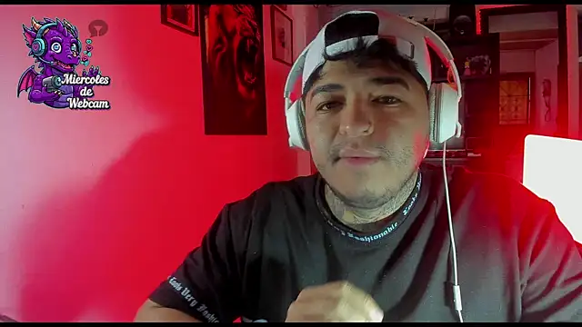 Snapshot of Strip_Classes_Col chatting on March 2026 03:07:01 PM Strip Classes Col online show from March 2026 03:07:01 PM