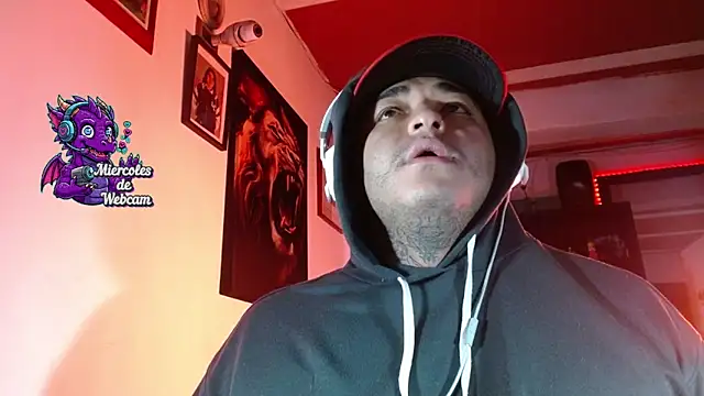 Snapshot of Strip_Classes_Col chatting on April 2026 12:00:01 AM Strip Classes Col online show from April 2026 12:00:01 AM