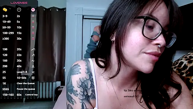 Snapshot of autumnb712 chatting on September 2025 04:34:02 PM autumnb712 online show from September 2025 04:34:02 PM