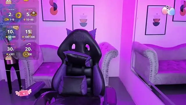 Snapshot of Agatha_luxx chatting on March 2025 07:49:02 PM Agatha luxx online show from March 2025 07:49:02 PM