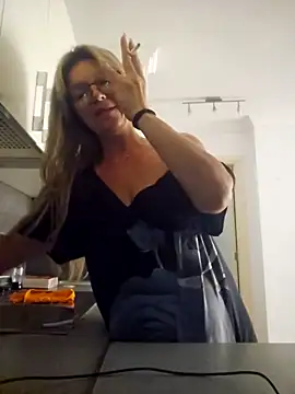 Melody73 online show from September 2025 08:36:02 AM