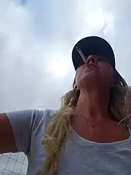 Melody73 online show from September 2025 08:06:01 AM