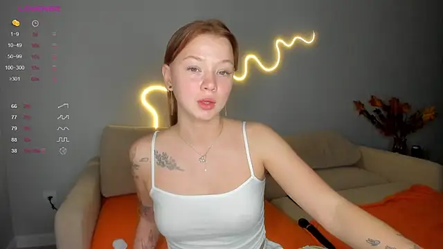 Snapshot of dinky__emily chatting on September 2025 05:17:01 PM dinky emily online show from September 2025 05:17:01 PM