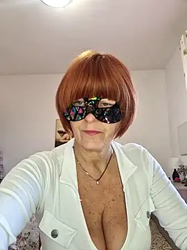 Gattina74 online show from November 2025 08:03:01 AM