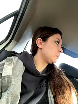 HannaJohnson online show from September 2025 05:44:01 AM