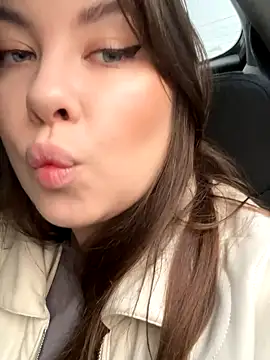 HannaJohnson online show from November 2025 05:51:02 AM