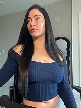 jasminestreams online show from May 2026 12:00:02 PM