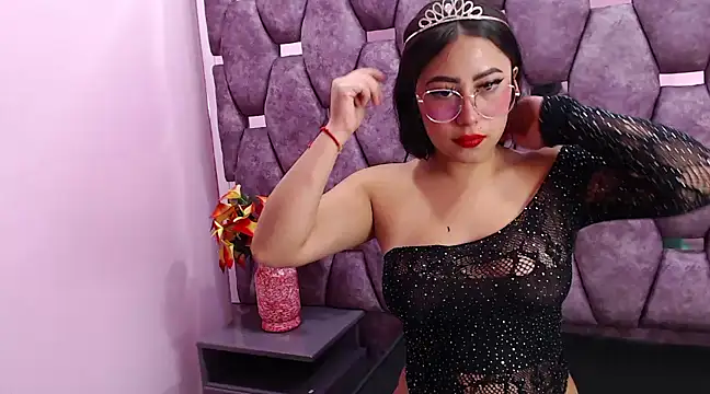 Snapshot of Sofia_Daemon chatting on March 2025 01:04:02 PM Sofia Daemon online show from March 2025 01:04:02 PM