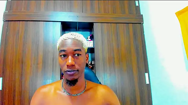 Dreamastercum  online show from November 2025 10:10:02 PM