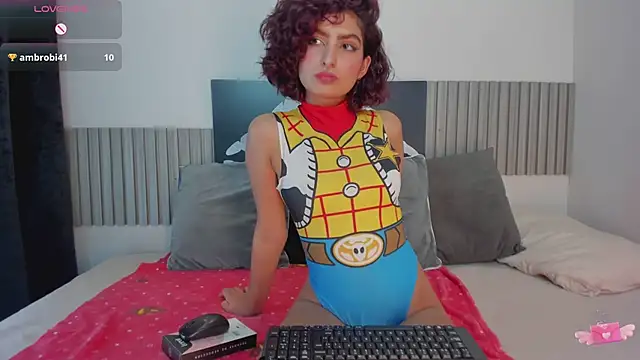 Zoe-S online show from March 2025 05:24:02 PM