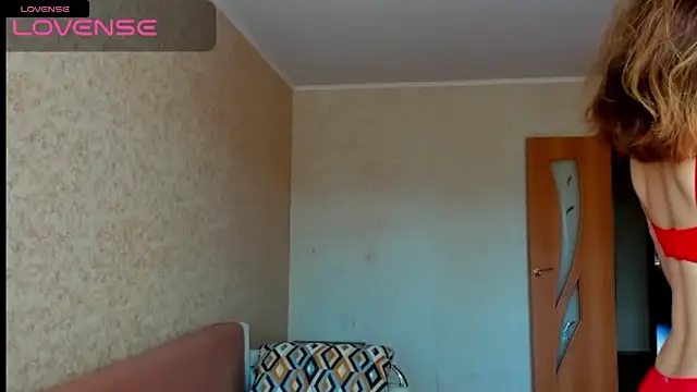 Snapshot of desired_zzoya chatting on April 2026 04:37:02 AM desired zzoya online show from April 2026 04:37:02 AM