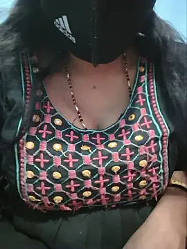Snapshot of Sexyradha_ chatting on July 2026 04:35:02 PM Sexyradha online show from July 2026 04:35:02 PM
