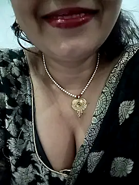 Neha-Bhabhi-Rasily online show from November 2025 03:56:01 PM