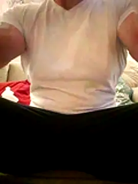 Snapshot of waldik083 chatting on November 2025 06:46:01 AM waldik083 online show from November 2025 06:46:01 AM