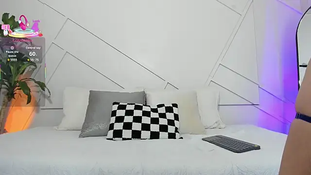 alanarouge online show from October 2025 11:42:02 AM