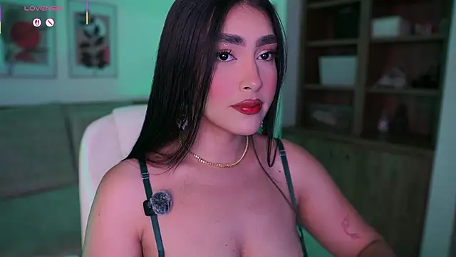 JulesBenett online show from March 2026 11:35:01 AM