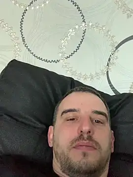 Maxpeins online show from February 2026 11:42:01 AM