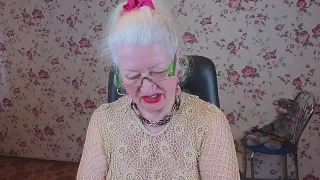 Maya Mayflower online show from April 2026 06:19:01 AM