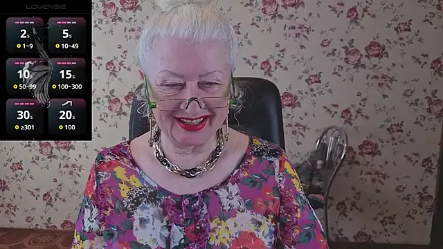 Snapshot of Maya_Mayflower chatting on April 2026 03:11:01 AM Maya Mayflower online show from April 2026 03:11:01 AM