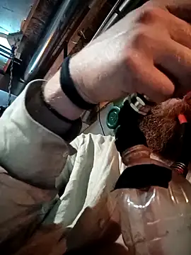 Snapshot of SirJonBradley chatting on September 2025 07:59:02 PM SirJonBradley online show from September 2025 07:59:02 PM