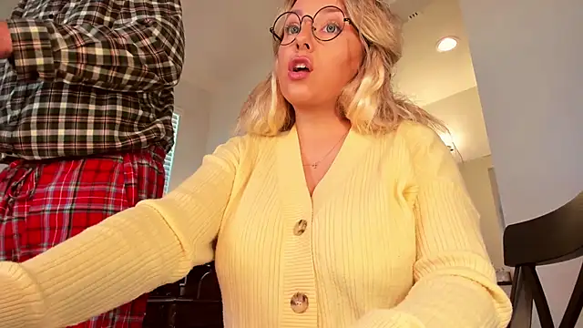 realtoxxxxmaria online show from November 2025 01:44:01 PM