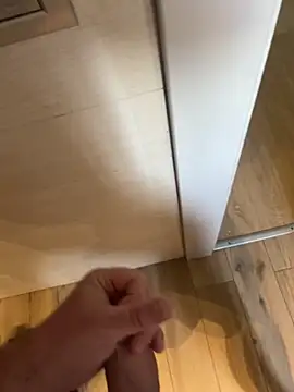 Bobbymorris109 online show from September 2025 01:00:02 PM