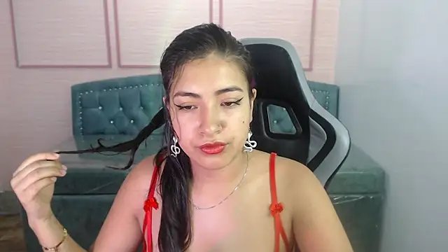 alexa romero t online show from November 2025 12:37:01 PM