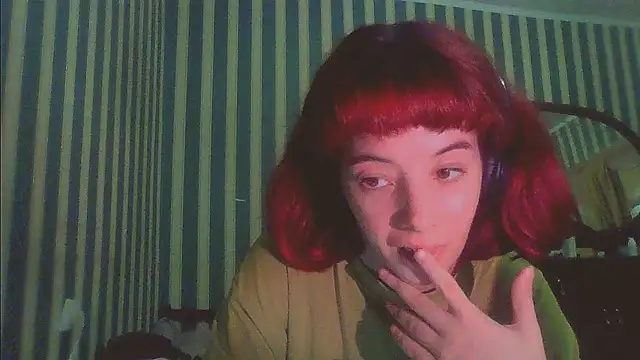  Amber Doll  online show from October 2025 07:36:02 PM