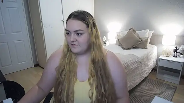 Neytjie online show from November 2025 06:08:01 PM