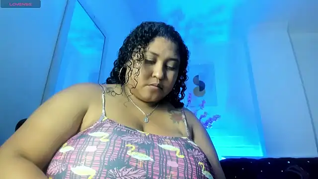 Ayliinn  online show from April 2026 12:48:01 AM