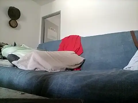 coolbrady17 online show from September 2025 07:44:02 AM