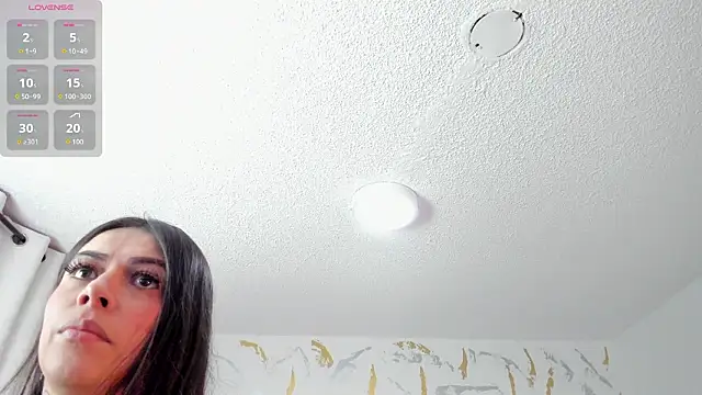 Cristal Velle online show from February 2026 01:27:01 PM