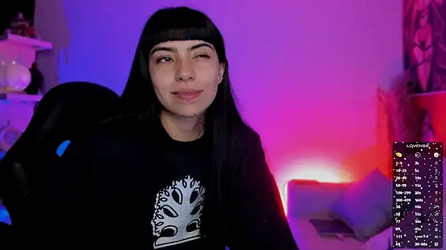 Saraa Desiree online show from October 2025 11:29:02 PM