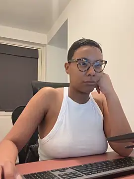 Melia Rayne online show from April 2026 09:10:02 AM