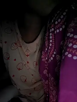 sexy-trisha1 online show from December 2025 08:05:01 PM