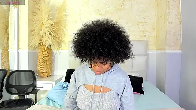 SarahLynn7 online show from February 2026 09:29:02 PM