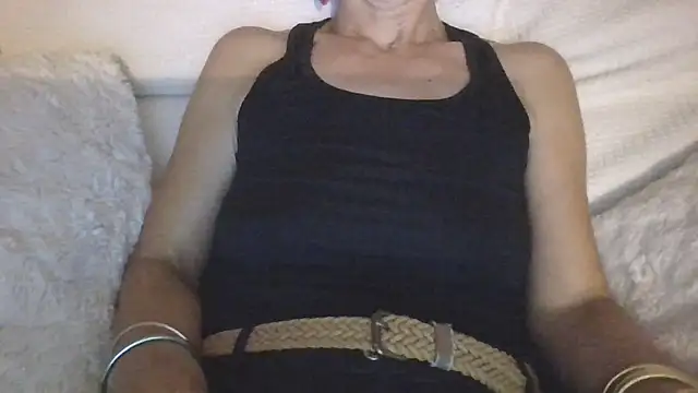 Valentinette online show from July 2026 09:30:01 PM