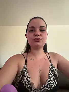 Snapshot of Biana_Fernan chatting on June 2026 02:48:02 PM Biana Fernan online show from June 2026 02:48:02 PM