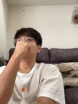 waka3232 online show from September 2025 02:25:01 AM