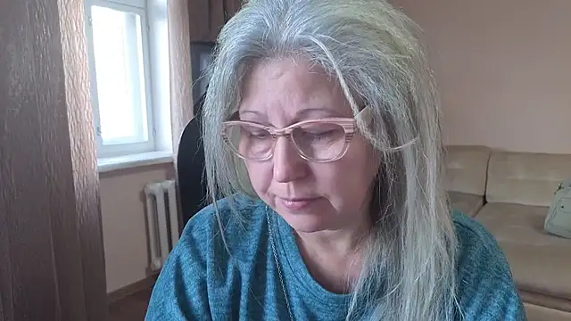 Wane Witch online show from October 2025 04:35:02 AM