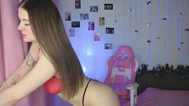 Bella Garcia online show from December 2025 03:46:02 AM