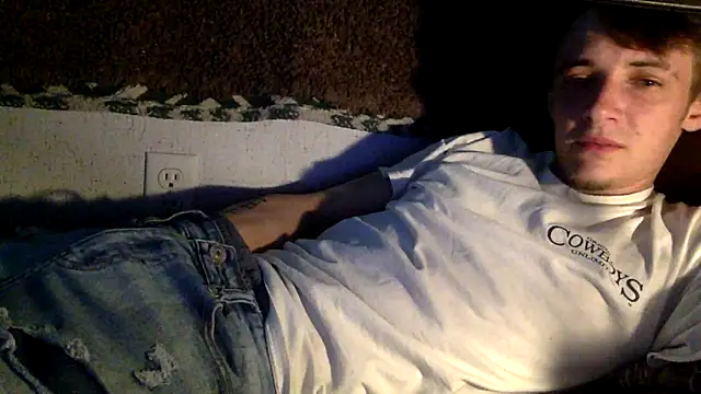 Snapshot of Ilovepussy1911 chatting on February 2026 03:34:02 AM Ilovepussy1911 online show from February 2026 03:34:02 AM