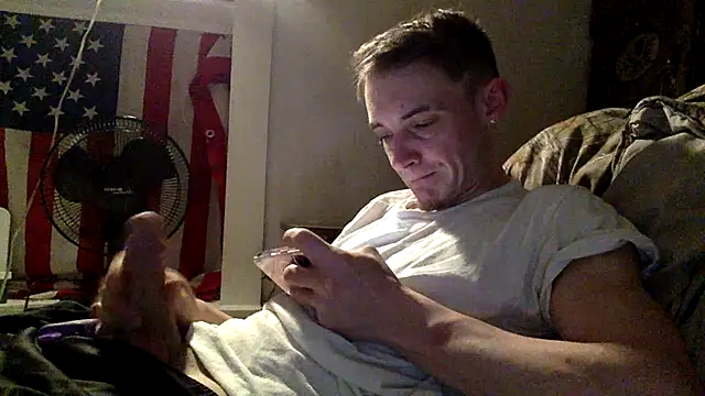 Snapshot of Ilovepussy1911 chatting on February 2026 12:05:02 PM Ilovepussy1911 online show from February 2026 12:05:02 PM