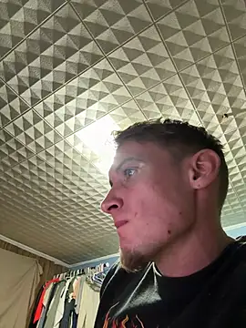 Snapshot of Ilovepussy1911 chatting on March 2026 04:05:02 AM Ilovepussy1911 online show from March 2026 04:05:02 AM