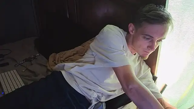 Snapshot of Ilovepussy1911 chatting on March 2026 04:18:01 PM Ilovepussy1911 online show from March 2026 04:18:01 PM