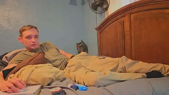 Snapshot of Ilovepussy1911 chatting on March 2026 05:02:01 PM Ilovepussy1911 online show from March 2026 05:02:01 PM